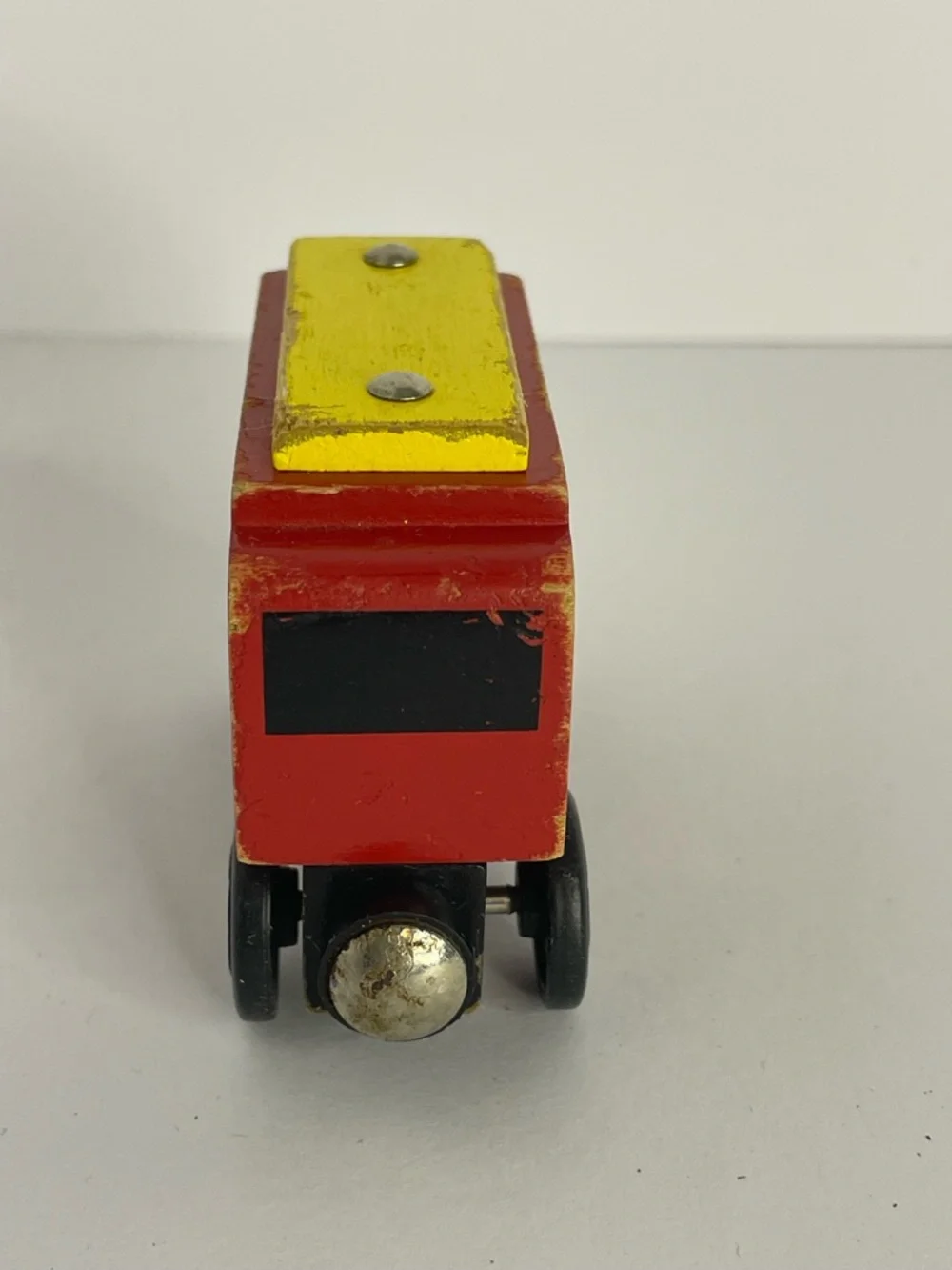 2004 McFreely Rogers Foundation Neighborhood Wood Trolley Magnetic - Picture 4 of 8